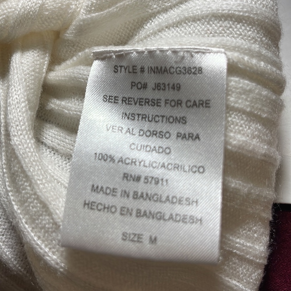 2 Hip sweater - Picture 8 of 9